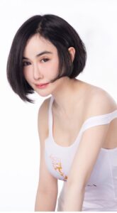 รีวิวปลูกผมปรับกรอบหน้า คุณพอลลี่ ปรับรูปหน้าให้ดูละมุนขึ้น